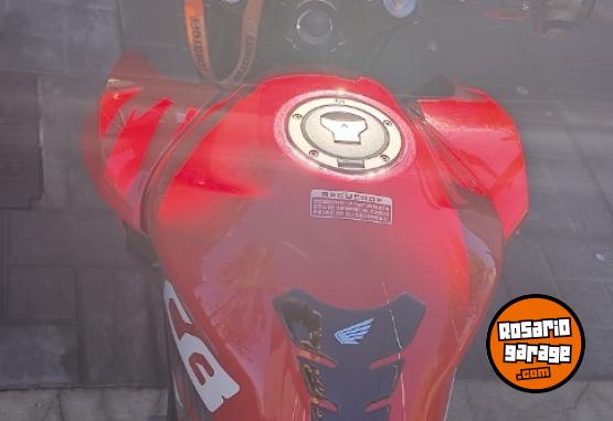 Motos - Honda Cb 250 New 2017 Nafta 111111Km - En Venta