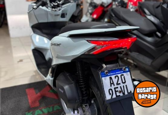 Motos - Honda PCX 160 2024 Nafta 7700Km - En Venta