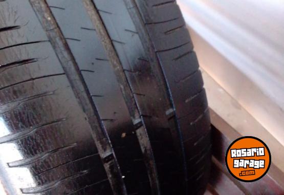 Accesorios para Autos - SE VENDE DOS CUBIERTAS MICHELIN 195- 55- 16 - En Venta