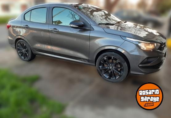 Autos - Fiat Cronos Presission 1.8 HGT 2022 GNC 75500Km - En Venta