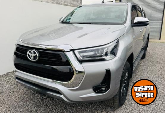 Camionetas - Toyota HILUX 2.8 SRV 4X4 A/T 2021 Diesel 86500Km - En Venta