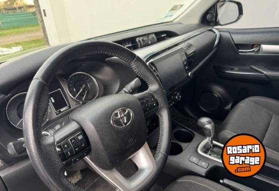 Camionetas - Toyota HILUX 2.8 SRV 4X4 A/T 2021 Diesel 86500Km - En Venta