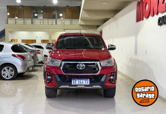 Camionetas - Toyota Hilux SRX 4X4 2020 Diesel 103000Km - En Venta