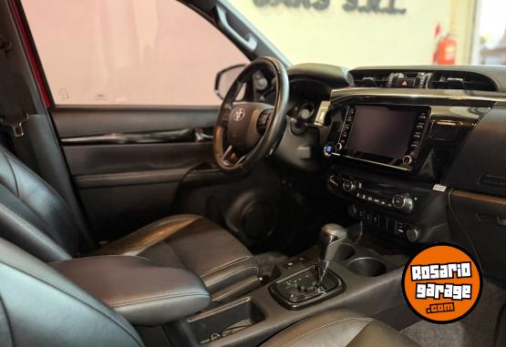 Camionetas - Toyota Hilux SRX 4X4 2020 Diesel 103000Km - En Venta