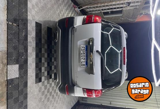 Camionetas - Chevrolet Captiva LTZ 2.2 AWD 7 as 2017 Diesel - En Venta