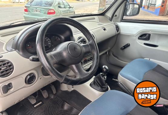 Utilitarios - Renault Kangoo 2010 GNC 230000Km - En Venta
