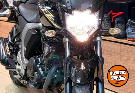 Motos - Yamaha FZ 150 2017 Nafta 24000Km - En Venta