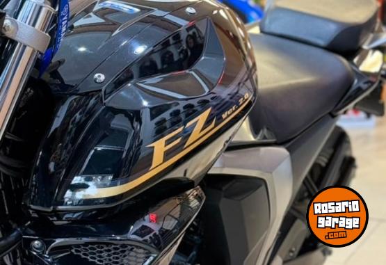 Motos - Yamaha FZ 150 2017 Nafta 24000Km - En Venta