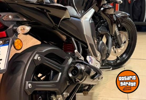 Motos - Yamaha FZ 150 2017 Nafta 24000Km - En Venta