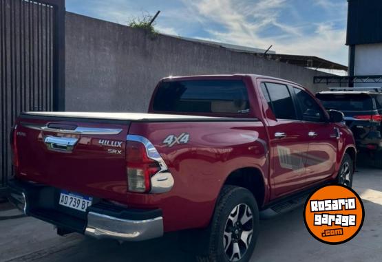 Camionetas - Toyota HILUX SRX 2019 Diesel 190000Km - En Venta