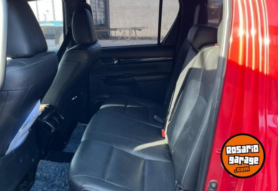 Camionetas - Toyota HILUX SRX 2019 Diesel 190000Km - En Venta