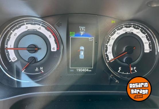 Camionetas - Toyota HILUX SRX 2019 Diesel 190000Km - En Venta