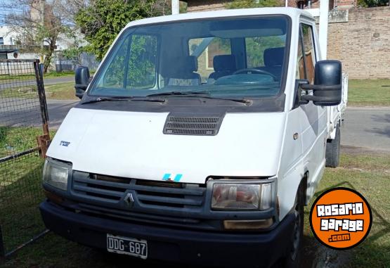 Camionetas - Renault RODEO 2000 Diesel 111Km - En Venta