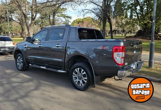 Camionetas - Ford Ranger LTD 2023 Diesel 72000Km - En Venta