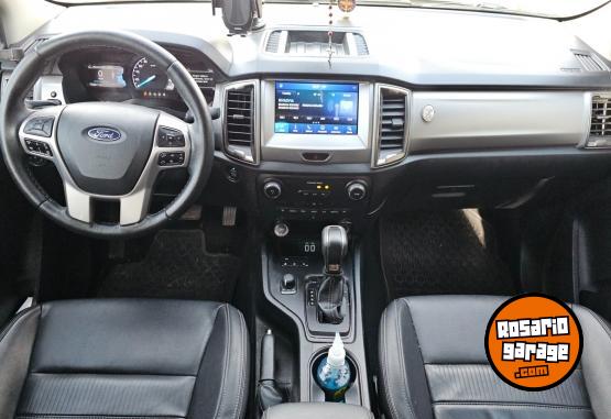 Camionetas - Ford Ranger LTD 2023 Diesel 72000Km - En Venta