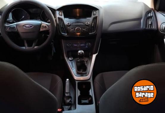 Autos - Ford FOCUS 2017 GNC 168000Km - En Venta