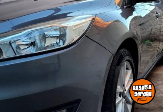 Autos - Ford FOCUS 2017 GNC 168000Km - En Venta
