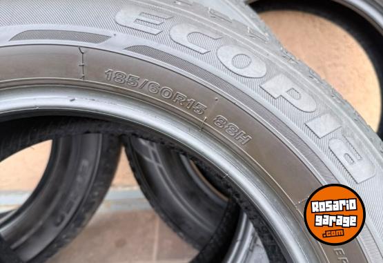 Accesorios para Autos - Cubiertas Bridgestone Ecopia 185/60 R15 - En Venta