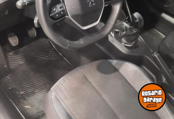 Autos - Peugeot 208 STYLE 2023 Nafta 17000Km - En Venta