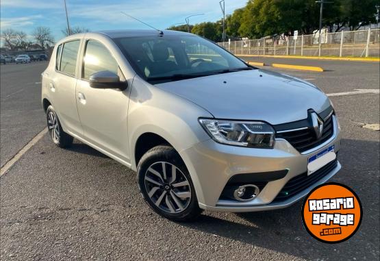 Autos - Renault Sandero 2023 Nafta 17000Km - En Venta