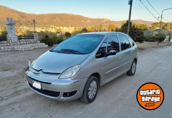 Autos - Citroen XSARA PICASSO EXCLUSIVE 2010 Nafta 170000Km - En Venta
