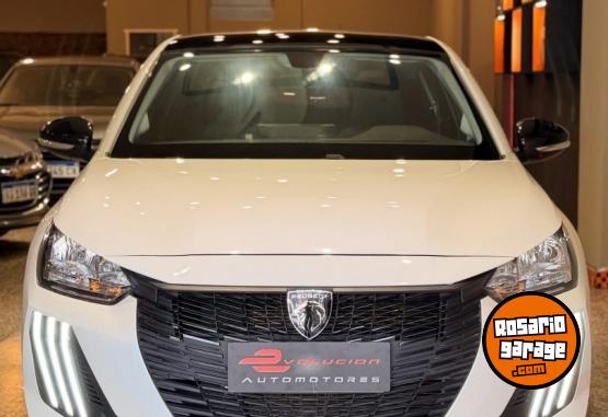 Autos - Peugeot 208 ALLURE PACK 2024 Nafta 24000Km - En Venta