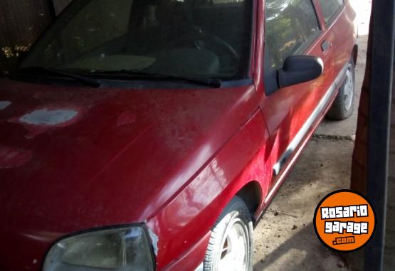 Autos - Renault Clio 1998 GNC 220000Km - En Venta