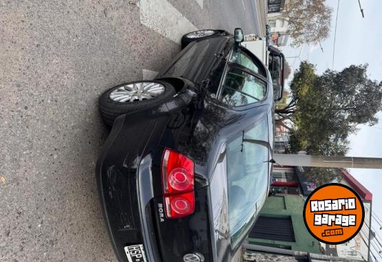 Autos - Volkswagen Bora 2009 Nafta 165000Km - En Venta