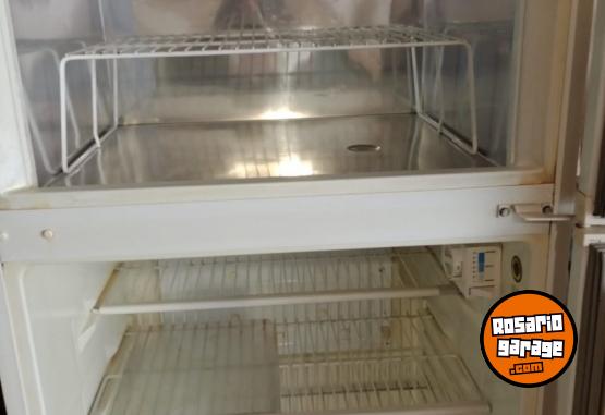 Hogar - Heladera con freezer - En Venta