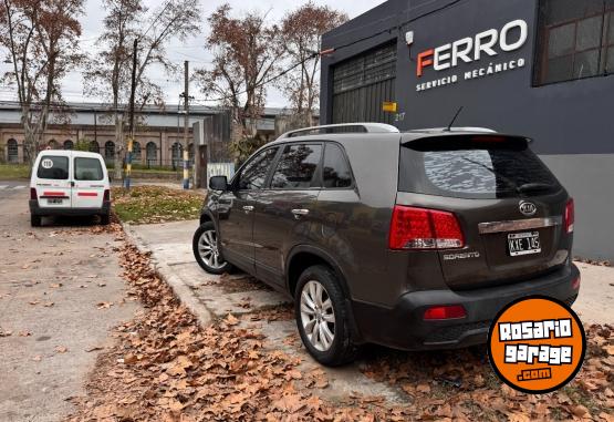 Autos - Kia Sorento 2012 Nafta 257000Km - En Venta