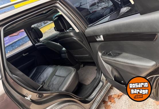 Autos - Kia Sorento 2012 Nafta 257000Km - En Venta