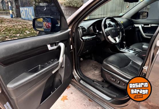 Autos - Kia Sorento 2012 Nafta 257000Km - En Venta
