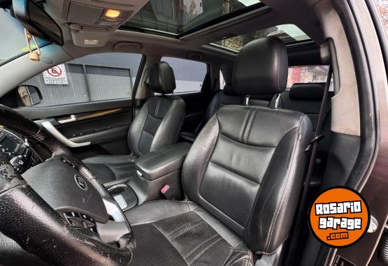 Autos - Kia Sorento 2012 Nafta 257000Km - En Venta