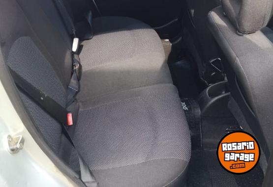 Autos - Peugeot 206 XT PREMIUM 2008 Nafta 166789Km - En Venta