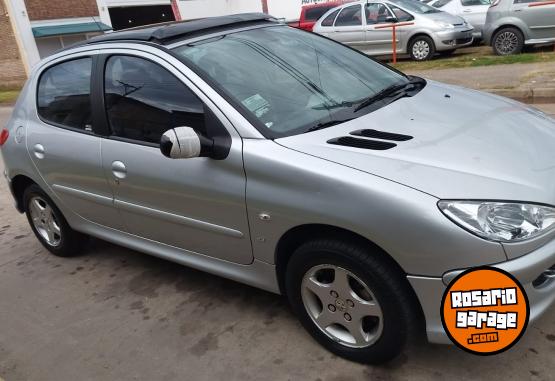 Autos - Peugeot 206 XT PREMIUM 2008 Nafta 166789Km - En Venta