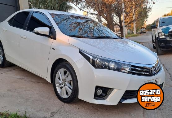 Autos - Toyota Corolla xei mt6 2015 Nafta 93000Km - En Venta