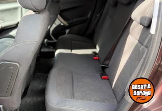 Autos - Peugeot 2008 2017 Nafta 141000Km - En Venta