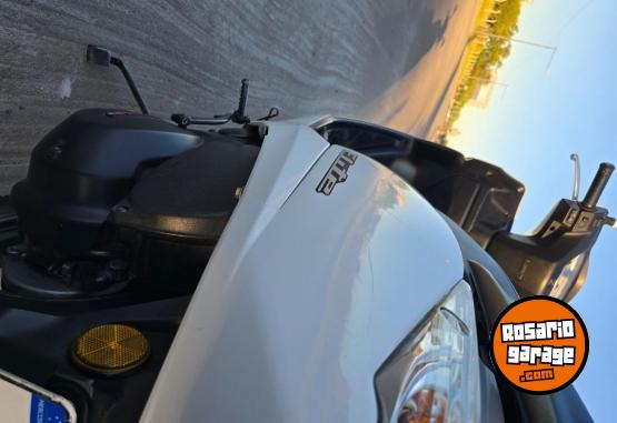 Motos - Honda Elite 2017 Nafta 21000Km - En Venta