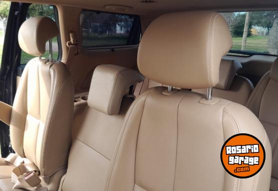Autos - Kia CARNIVAL EX 2.2 AT CRDI 2019 Diesel 53000Km - En Venta