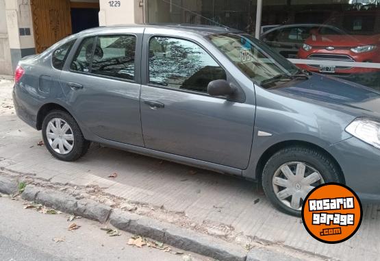Autos - Renault Symbol 2009 Nafta 122000Km - En Venta