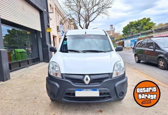 Utilitarios - Renault Kangoo PH3 Confort 2017 GNC 174600Km - En Venta