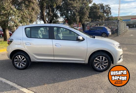 Autos - Renault Sandero 2023 Nafta 18000Km - En Venta