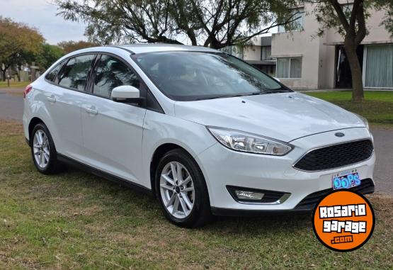 Autos - Ford Focus SE 2016 Nafta 76000Km - En Venta
