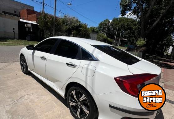 Autos - Honda Civic 2018 Nafta 115000Km - En Venta