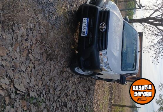 Camionetas - Toyota Cabina simple 2025 Diesel 7000Km - En Venta