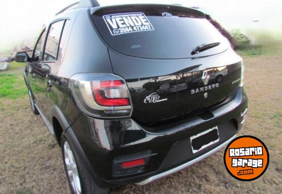 Autos - Renault SANDERO STEPWAY DYNAMIQUE 2015 Nafta 93500Km - En Venta