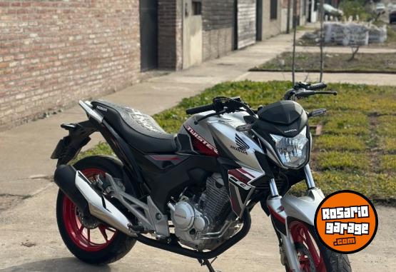 Motos - Honda Cb twister 250 2022 Nafta 25000Km - En Venta