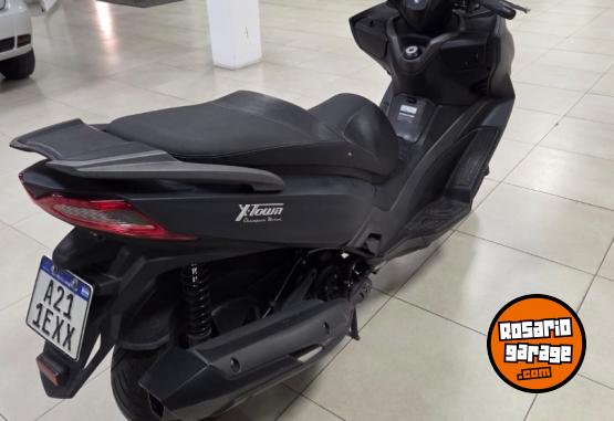 Motos - Kymco X-TOWN 250 2024 Nafta 11000Km - En Venta