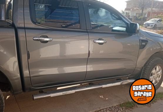 Camionetas - Ford XLS SAFETY 2.2 DIESEL 2013 Diesel 205000Km - En Venta