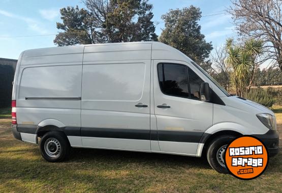 Utilitarios - Mercedes Benz Sprinter Cdi 415 Furgón 2017 Diesel 148000Km - En Venta